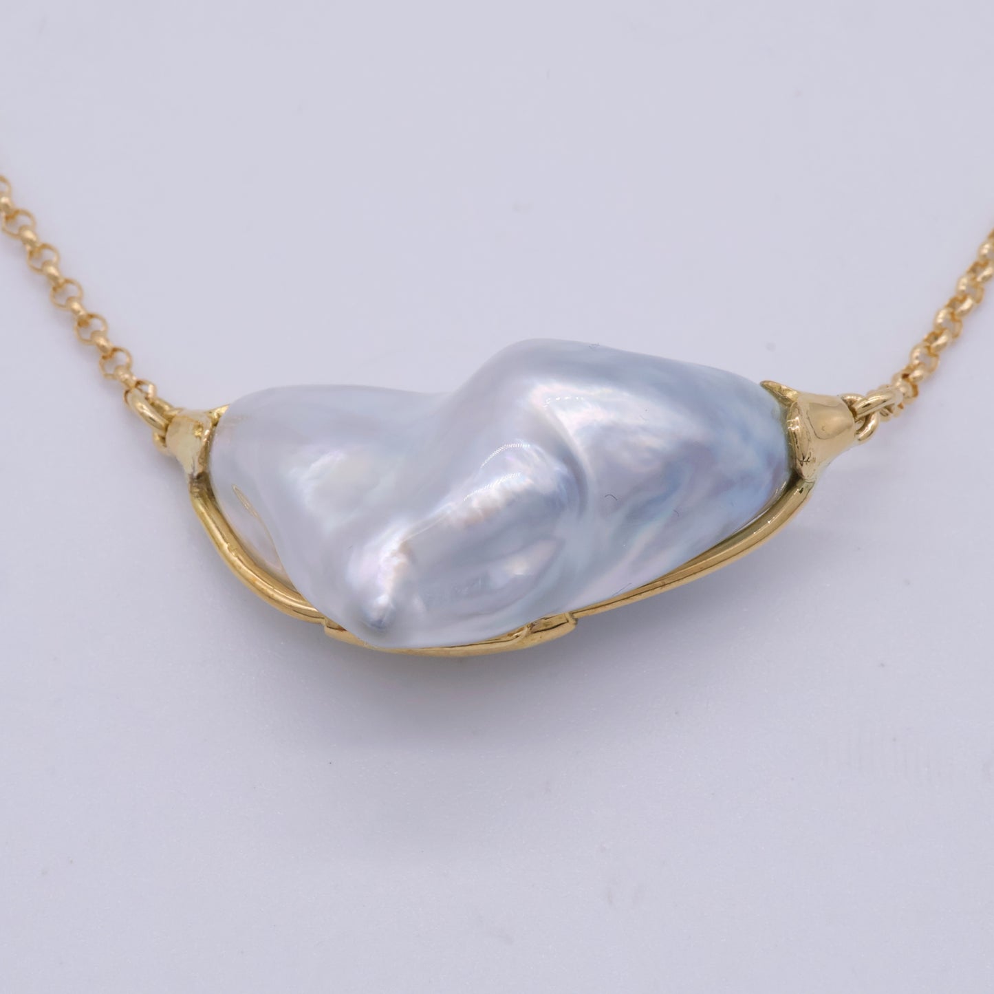 18K Adjustable Necklace with Large South Sea Baroque Keshi Pearl