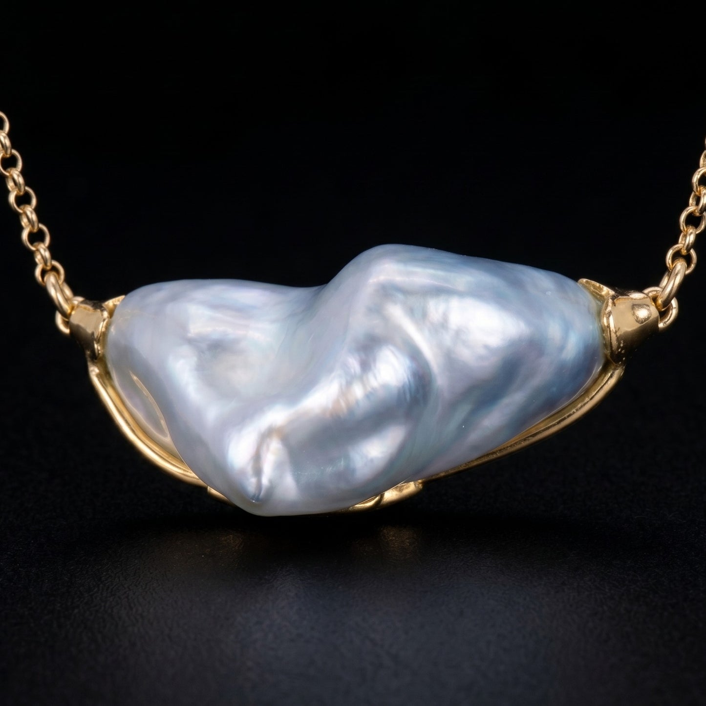 18K Adjustable Necklace with Large South Sea Baroque Keshi Pearl