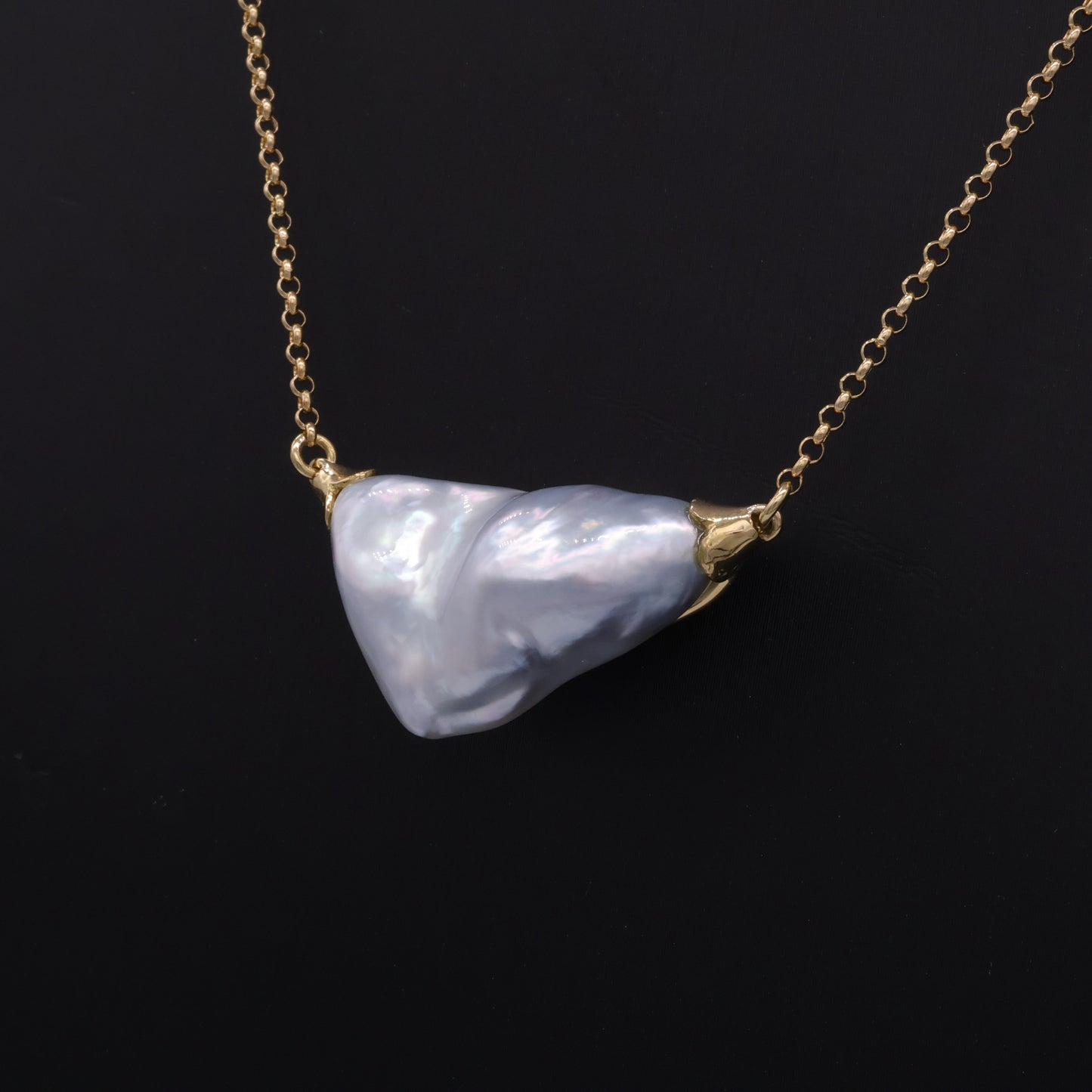 18K Adjustable Necklace with Large South Sea Baroque Keshi Pearl