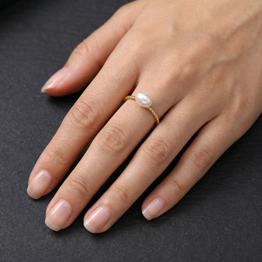 18K Gold South Sea Keshi Pearl Ring - Twisted Rope Band