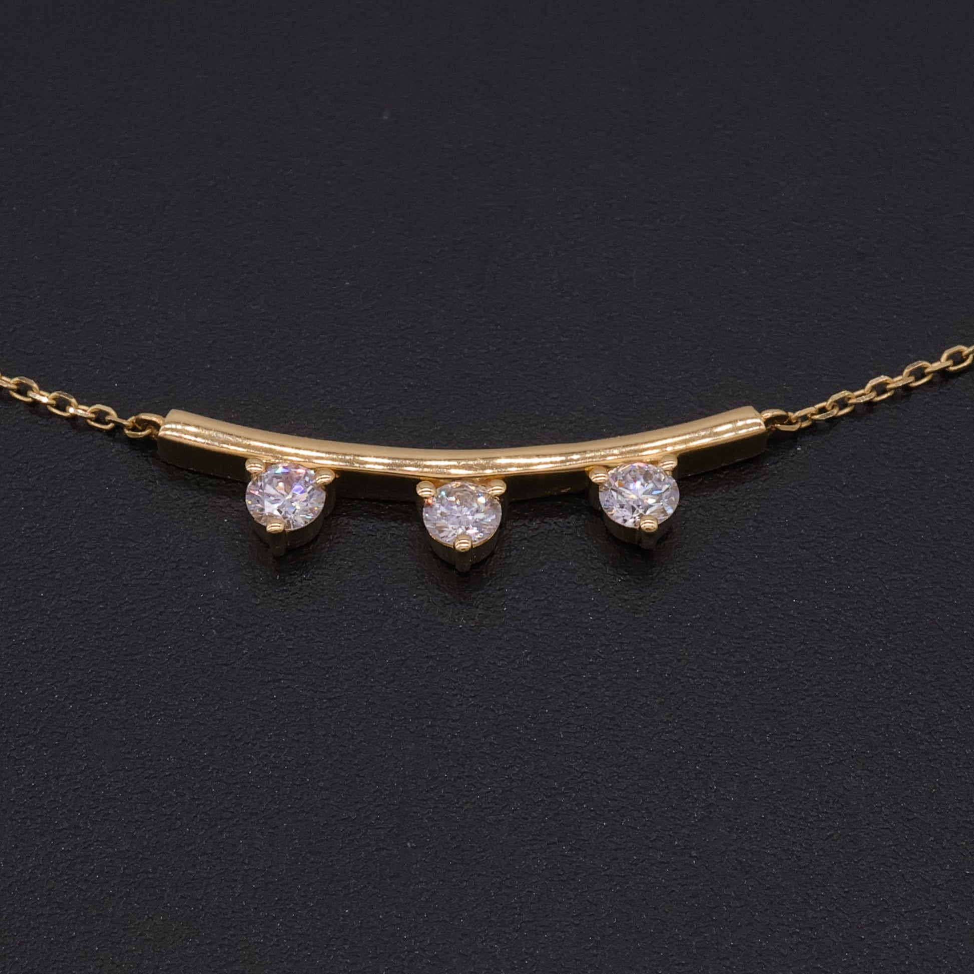 Keshi pearl necklace with diamond-set arc pendant in 18k gold