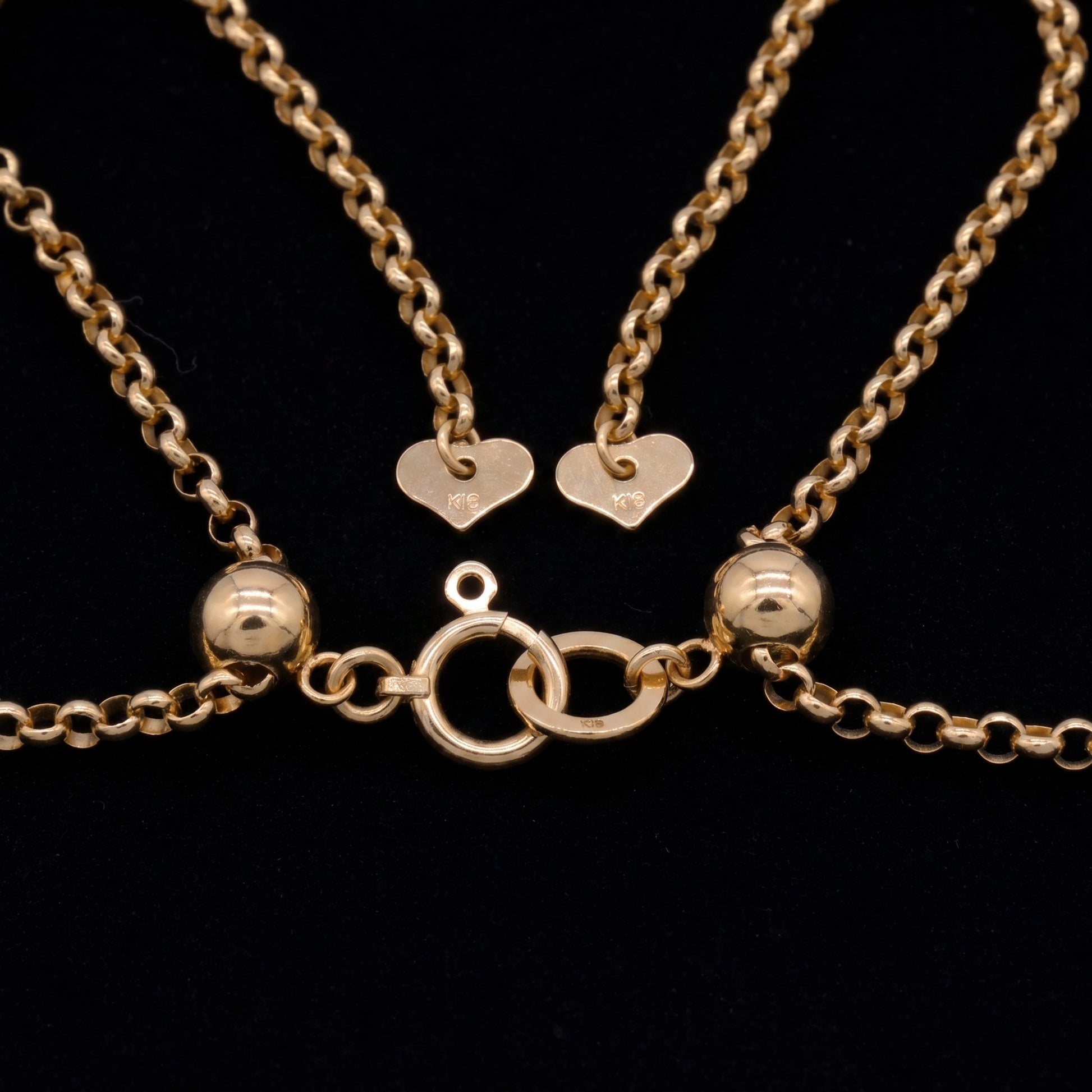 Hand-woven seed pearl flexible collar necklace in 18k gold